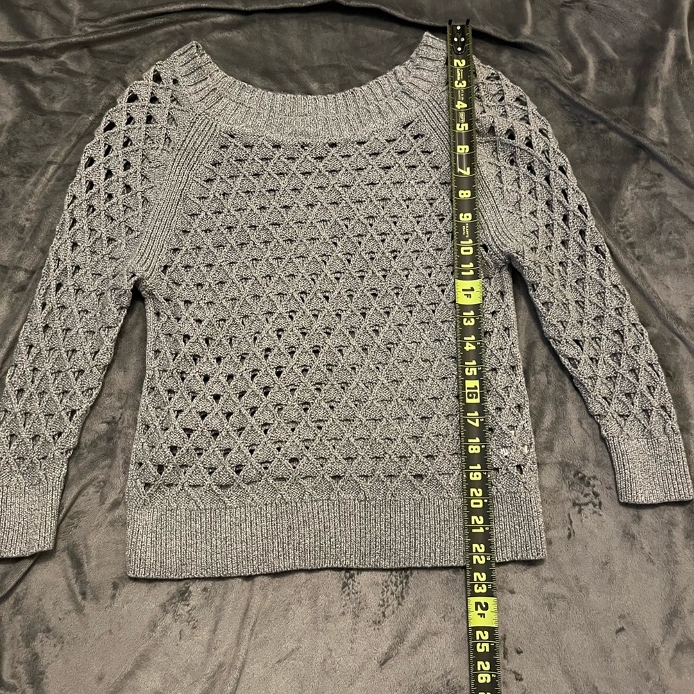 American eagle sweater